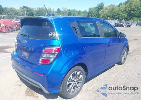 2018 Chevrolet Sonic Lt Auto z USA, uszkodzony, nr VIN 1G1JD6SH5J4107885